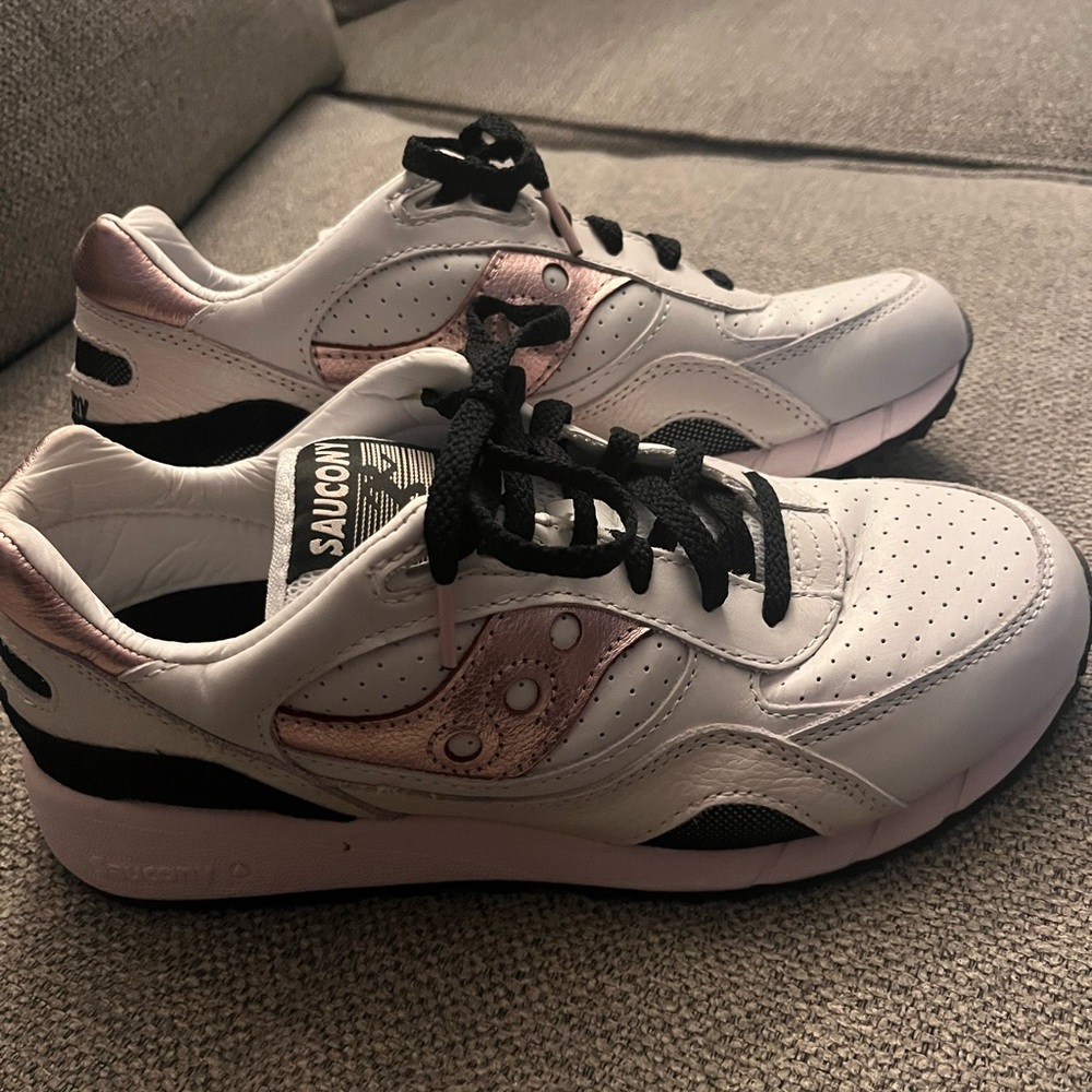 Saucony shoes
